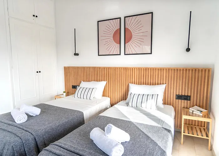 Sea View Studio At Xenios Avlais